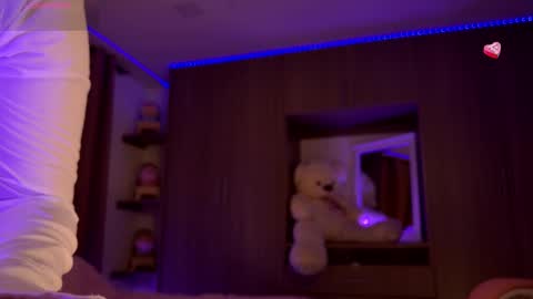 Kayla  online show from 03-08-25, 12:44