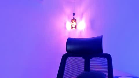 Snapshot of kaylajhonnes6 chatting on 09-13-25, 12:49      K A Y L A      online show from 09-13-25, 12:49