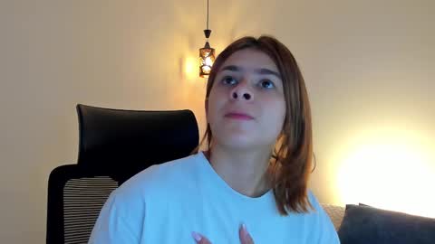 Snapshot of kaylajhonnes6 chatting on 09-21-25, 02:40      K A Y L A      online show from 09-21-25, 02:40