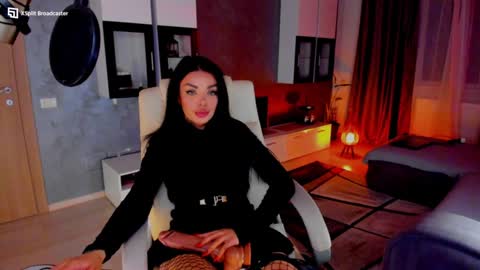 kaylee online show from 12-19-24, 07:18