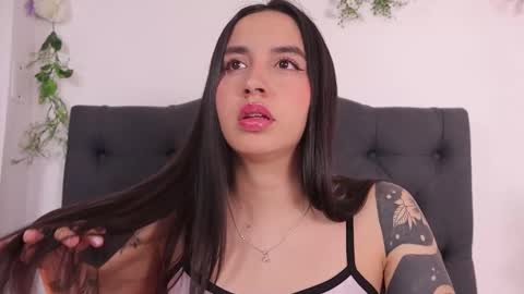 Snapshot of kaylee_lee chatting on 02-09-26, 04:16 kaylee_lee online show from 02-09-26, 04:16