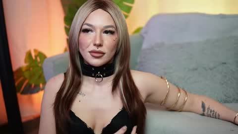  Kaylee  online show from 12-13-25, 07:53