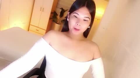 Y O U R        F U T U R E       K A Y L E E  online show from 11-03-25, 05:25