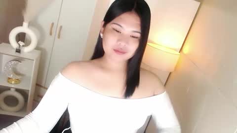 Y O U R        F U T U R E       K A Y L E E  online show from 02-04-26, 09:20