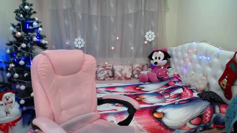 kaylesmoll online show from 12-26-24, 10:41