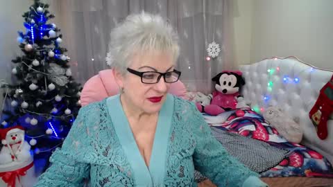 kaylesmoll online show from 01-03-25, 10:40