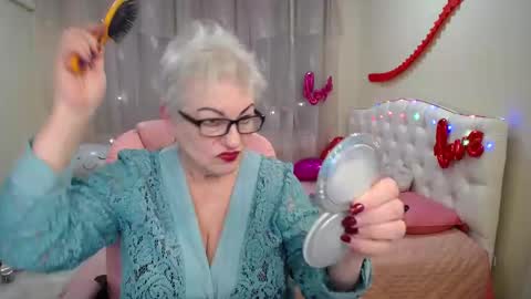 kaylesmoll online show from 02-26-25, 02:37