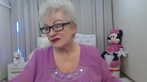 kaylesmoll online show from 03-17-26, 08:01