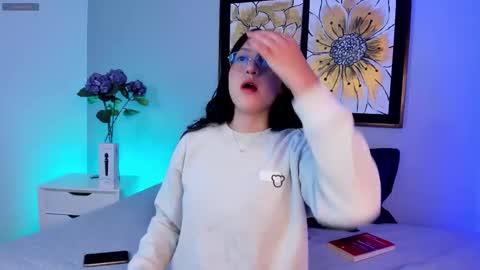 Kayli online show from 12-21-25, 03:52