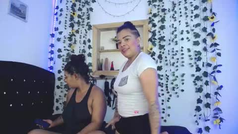 kaylie and dakota  online show from 10-18-25, 02:07