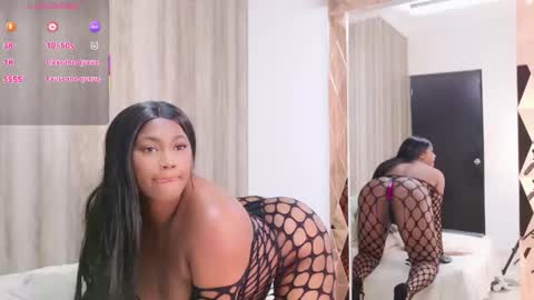 Snapshot of kaylie_mitchel chatting on 10-01-25, 09:54 KAYLIE online show from 10-01-25, 09:54