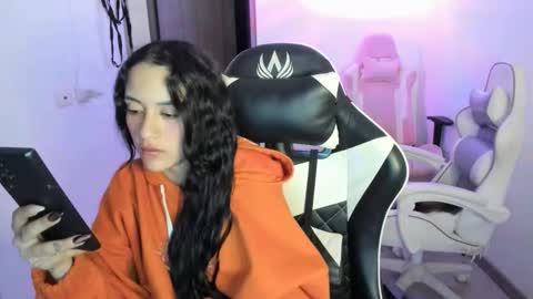 kaylie online show from 12-05-25, 05:16