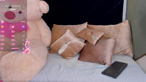 Snapshot of kaylin_jann chatting on 12-21-24, 05:51 Kaylin Jann online show from 12-21-24, 05:51