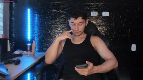 Kayn online show from 04-20-26, 06:42