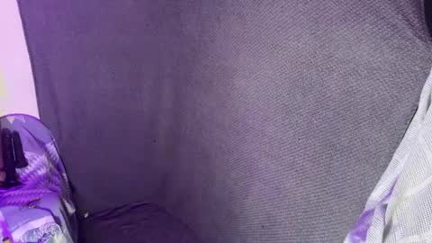 katie online show from 11-16-25, 09:31