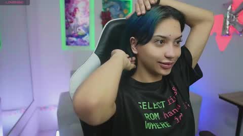 Kayra online show from 10-28-25, 11:47