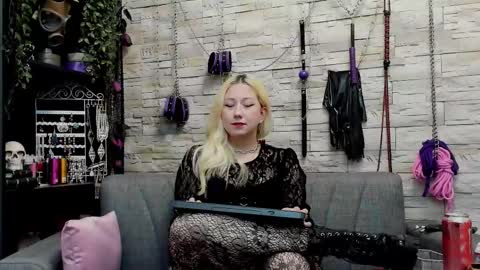 Miss Kazia online show from 10-10-25, 11:48