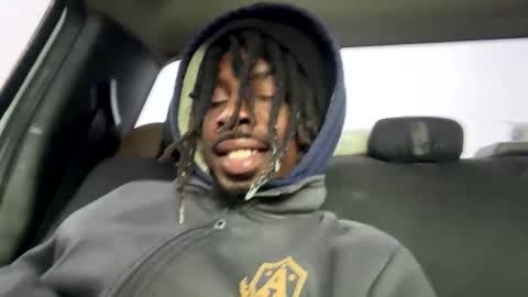 Snapshot of kblack9inch chatting on 10-29-25, 06:20 kblack9inch online show from 10-29-25, 06:20