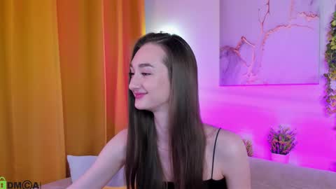 Kelly GMT 2 Su We Th Fr Sa   0300AM-09-00AM   online show from 11-26-25, 01:28