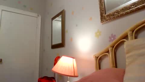 Snapshot of keaginschroeder1 chatting on 12-20-25, 05:25 keaginschroeder1 online show from 12-20-25, 05:25