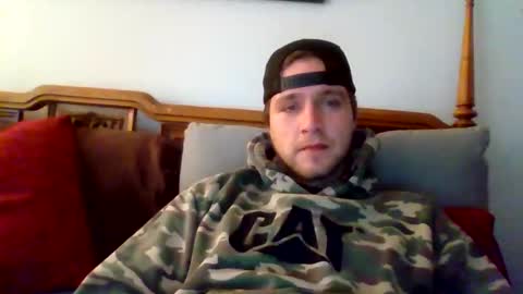 Snapshot of keaginschroeder1 chatting on 02-14-26, 04:59 keaginschroeder1 online show from 02-14-26, 04:59