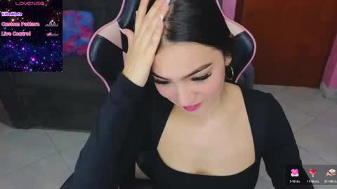 Snapshot of keeiity_moon chatting on 03-07-25, 02:12 keeiity_moon online show from 03-07-25, 02:12