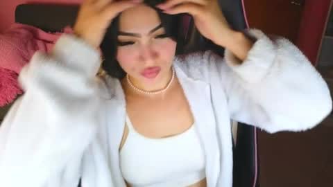 keeiity_moon online show from 04-25-26, 01:52