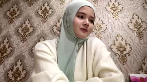 Snapshot of keeleylandrie chatting on 12-19-25, 12:56 Kate online show from 12-19-25, 12:56