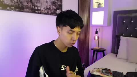 nico online show from 04-22-26, 12:39