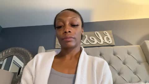 Snapshot of keephimcum69me chatting on 10-23-25, 05:33 Keephimcum69me online show from 10-23-25, 05:33