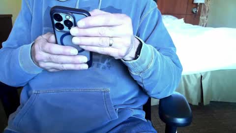 Snapshot of keepitreal098 chatting on 03-01-25, 06:11 keepitreal098 online show from 03-01-25, 06:11