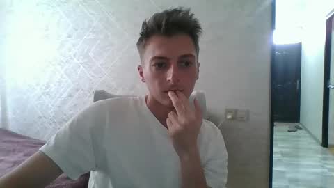 Snapshot of keetherwulf chatting on 01-06-26, 09:13 keetherwulf online show from 01-06-26, 09:13