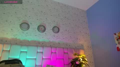 Snapshot of keidancee chatting on 12-24-24, 05:13 Keidance online show from 12-24-24, 05:13