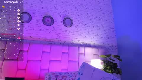 Snapshot of keidancee chatting on 01-18-25, 12:02 Keidance online show from 01-18-25, 12:02