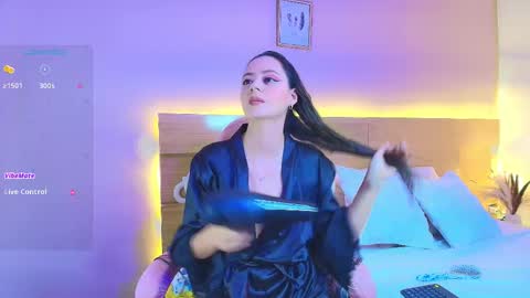 Snapshot of keidancee chatting on 11-25-25, 08:31 Keidance online show from 11-25-25, 08:31