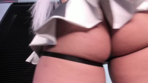 Snapshot of keidy_rose chatting on 01-24-25, 07:18 Keidy Monday to Saturday from 200 pm to 810pm UTC-5 Colombia Time online show from 01-24-25, 07:18