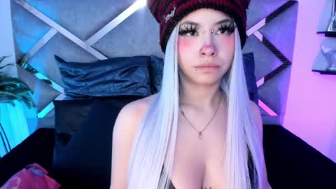 Snapshot of keidy_rose chatting on 09-29-25, 07:08 Keidy Monday to Saturday from 200 pm to 810pm UTC-5 Colombia Time online show from 09-29-25, 07:08