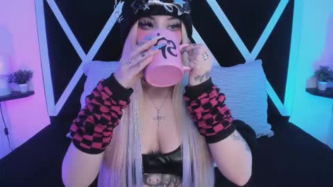 Snapshot of keidy_rose chatting on 11-21-25, 08:02 Keidy Monday to Saturday from 200 pm to 810pm UTC-5 Colombia Time online show from 11-21-25, 08:02