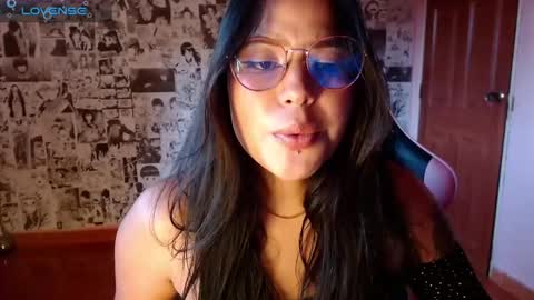 Snapshot of keikim_ chatting on 01-24-25, 09:37 Kimk online show from 01-24-25, 09:37