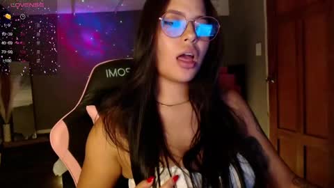 Snapshot of keikim_ chatting on 09-20-25, 09:38 Kimk online show from 09-20-25, 09:38