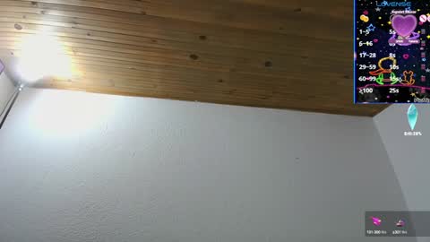 Snapshot of keila_j chatting on 01-17-25, 01:56 KEILA J online show from 01-17-25, 01:56