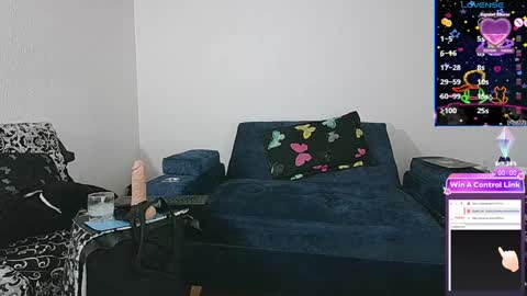 Snapshot of keila_j chatting on 01-18-25, 08:20 KEILA J online show from 01-18-25, 08:20