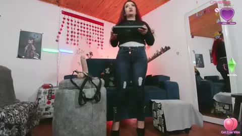 Snapshot of keila_j chatting on 09-13-25, 10:15 KEILA J online show from 09-13-25, 10:15