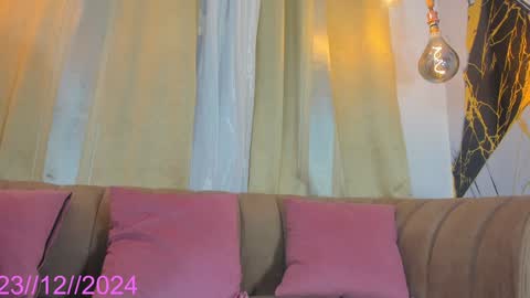 Keila  online show from 12-23-24, 06:58