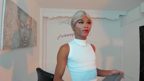 Keila  online show from 06-28-26, 09:54