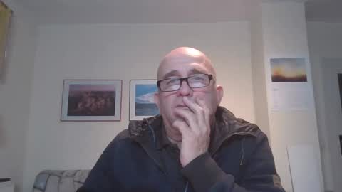 keilie1 online show from 12-08-24, 12:40