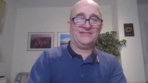 keilie1 online show from 01-05-25, 09:47