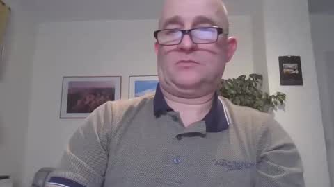 keilie1 online show from 02-13-25, 11:37