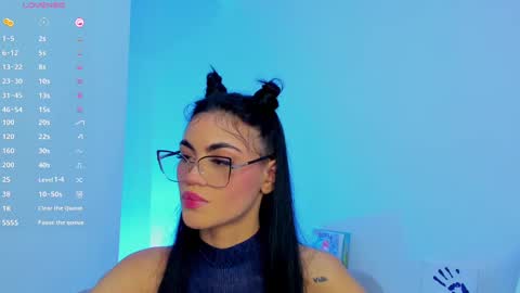 Snapshot of keily_brox chatting on 12-18-24, 05:04 Keily brox online show from 12-18-24, 05:04