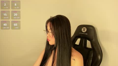 Snapshot of keily_brox chatting on 11-27-25, 08:55 Keily brox online show from 11-27-25, 08:55